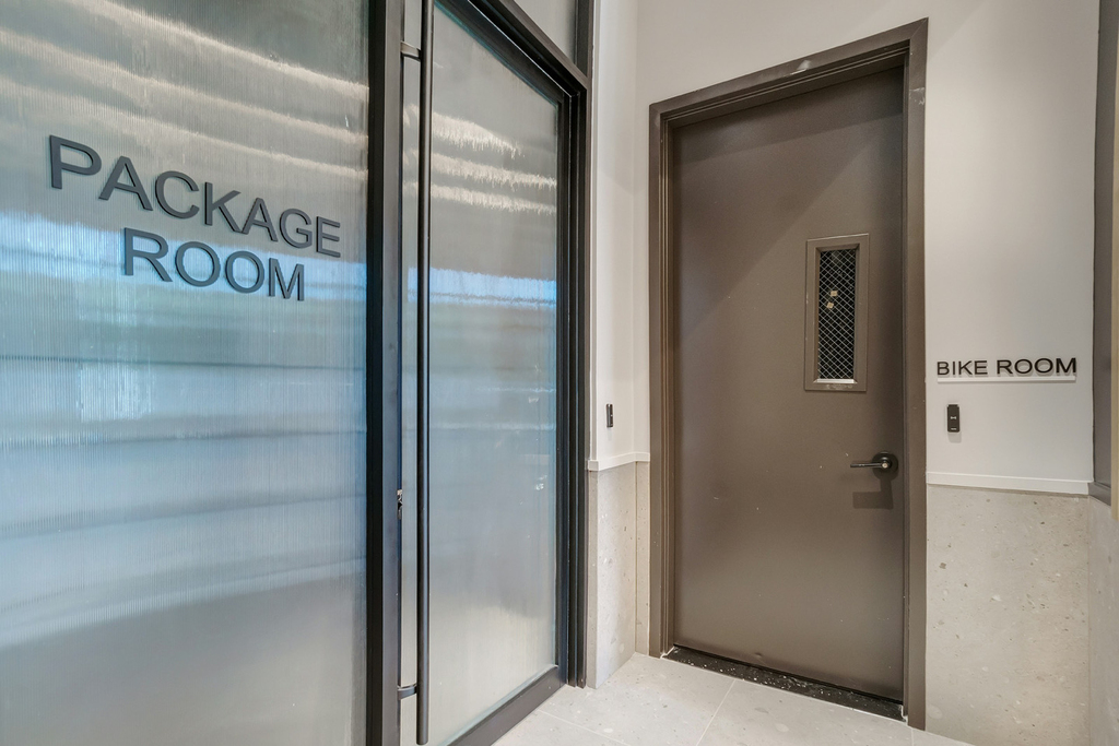11 Herkimer Street - Photo 17