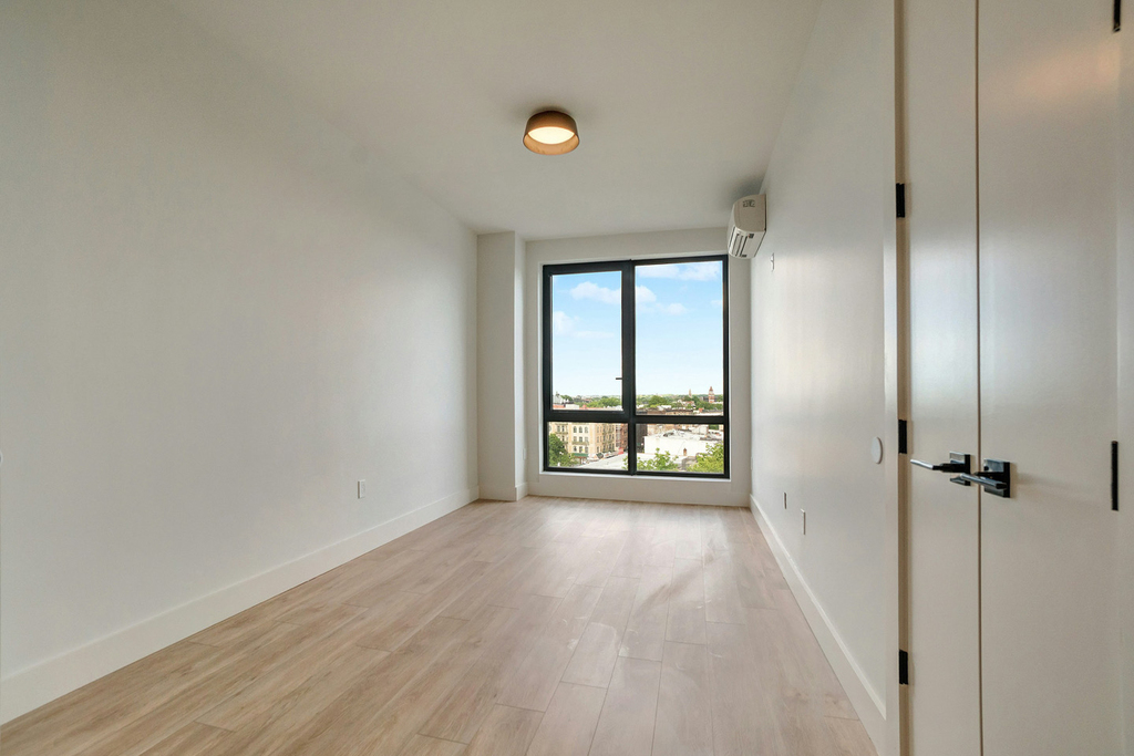 11 Herkimer Street - Photo 5