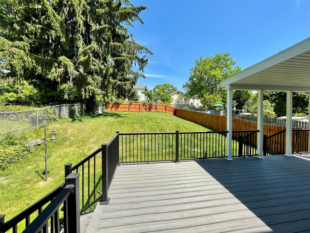 2727 Hall Street - Photo 12