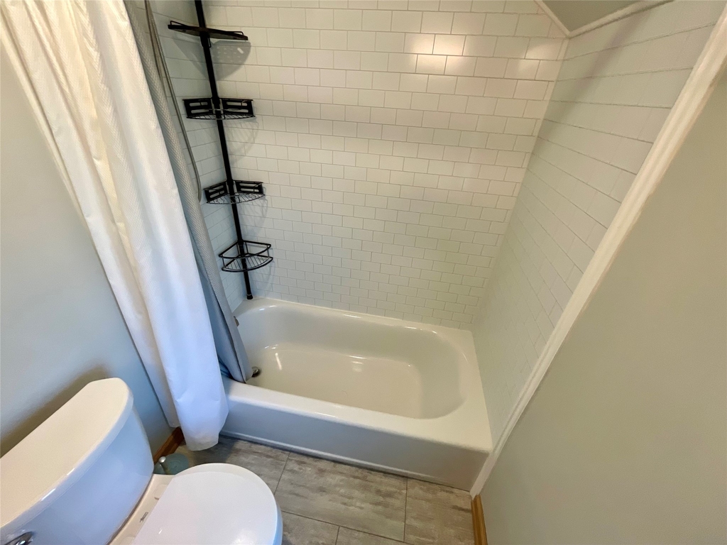 2727 Hall Street - Photo 34