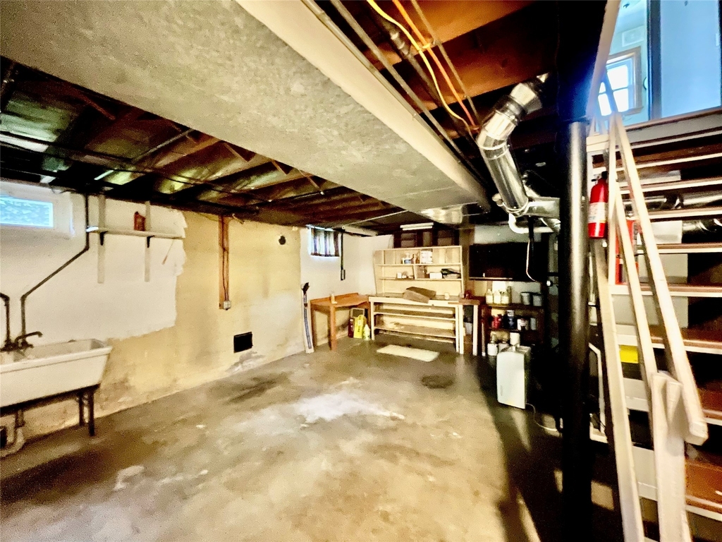 2727 Hall Street - Photo 31