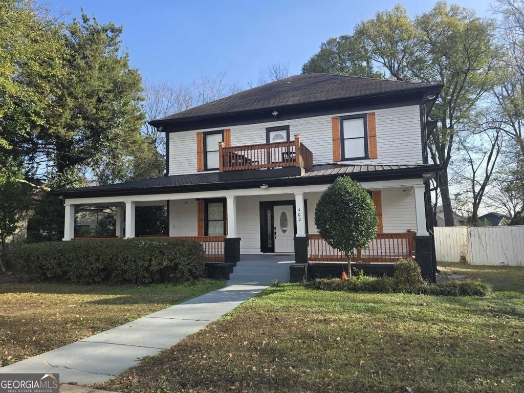 402 Meriwether Street - Photo 0
