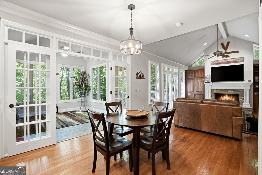 1279 Quail Cove Drive - Photo 9