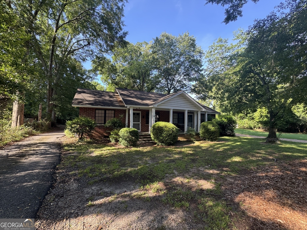 253 Springdale Street - Photo 0
