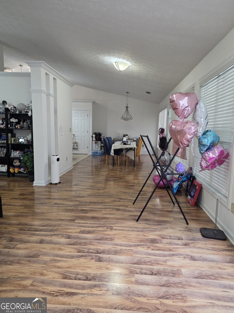 4585 Brook Farms Court - Photo 3