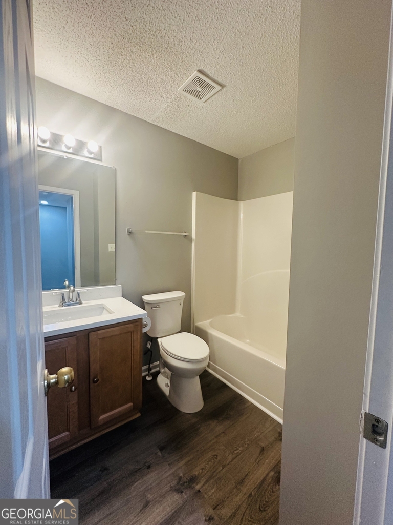 7302 Wagon Wheel Court - Photo 9