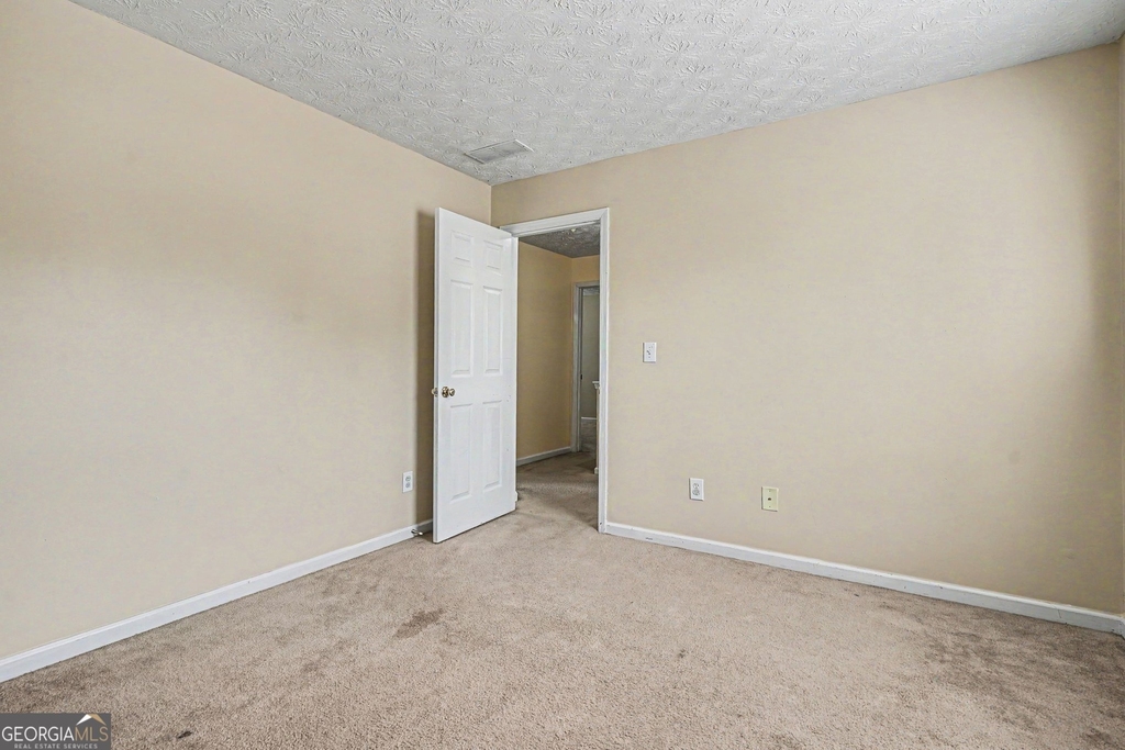 375 Clairidge Lane - Photo 18