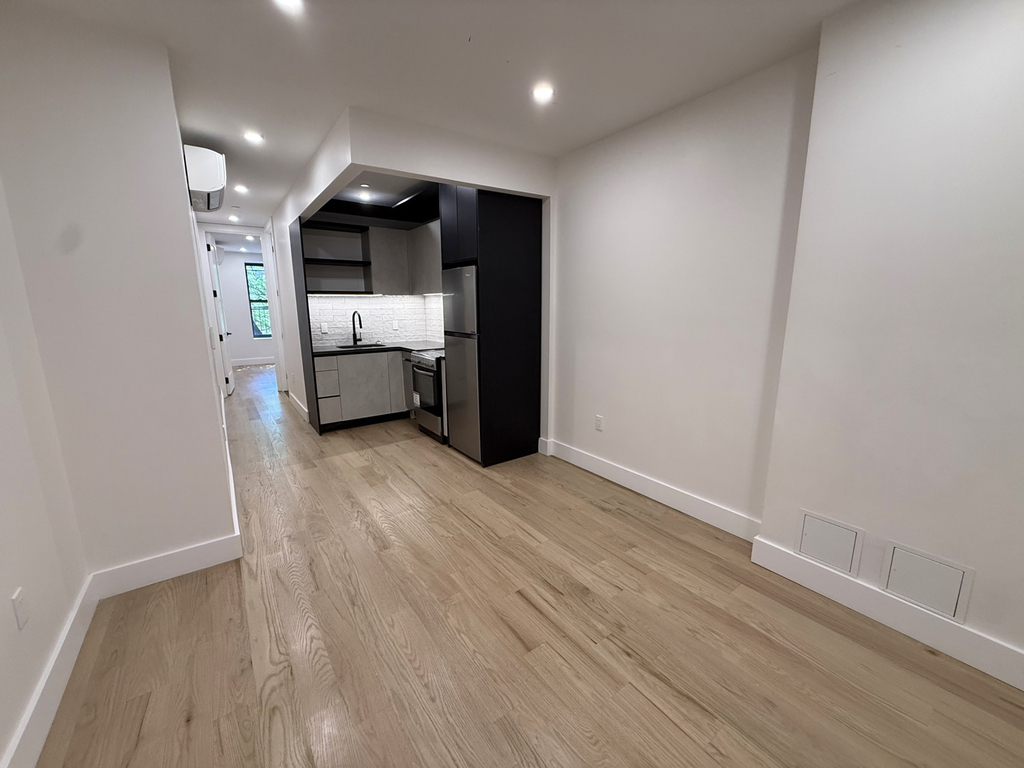 2320 Bedford Ave - Photo 0