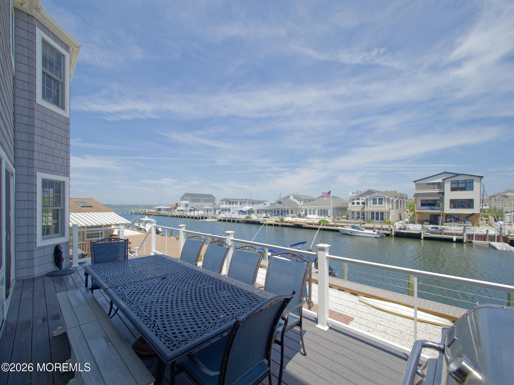 231 Bryn Mawr Avenue - Photo 44