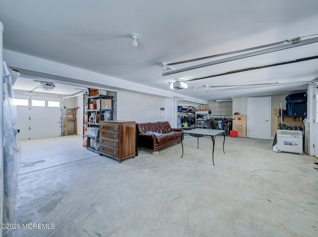 231 Bryn Mawr Avenue - Photo 40