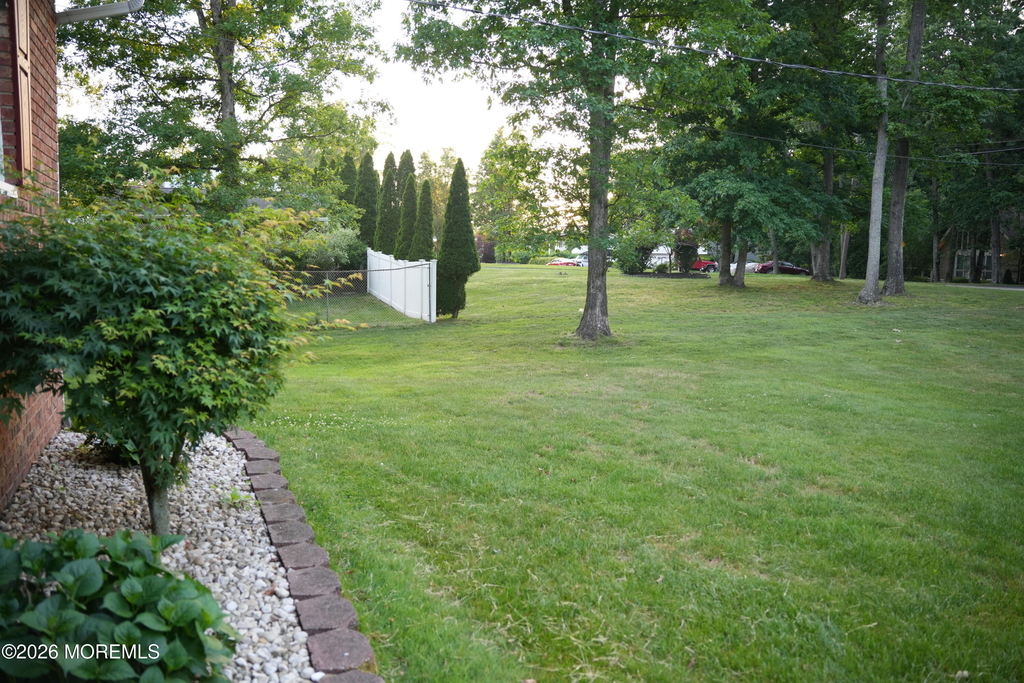 221 New Central Avenue - Photo 9