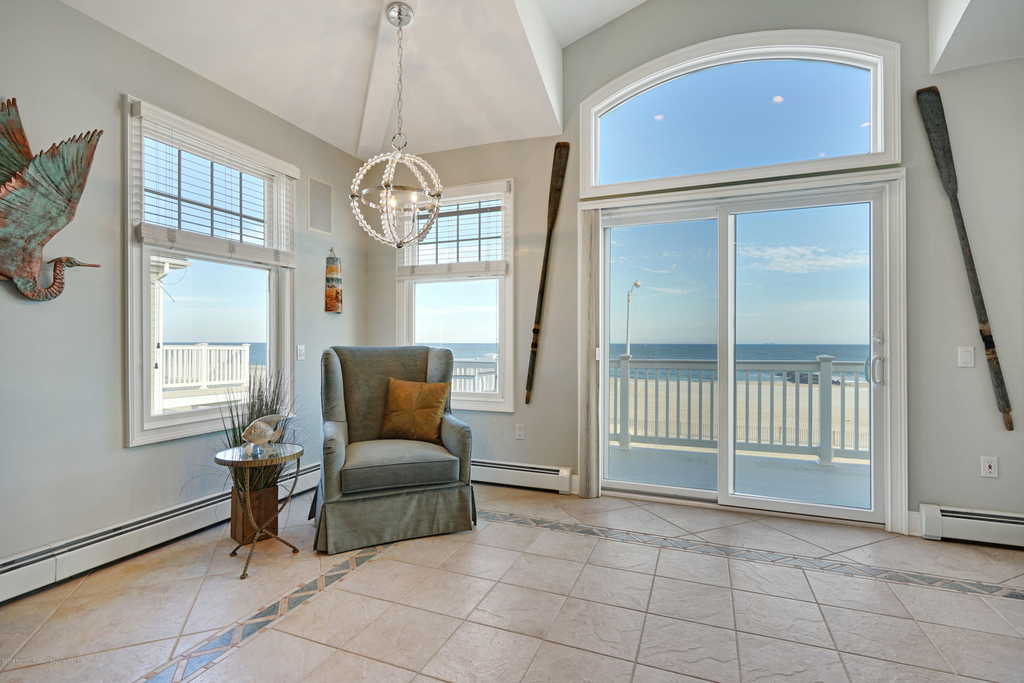 233-3 Beachfront - Photo 5