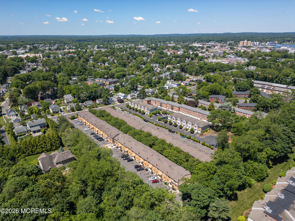 321 Spring Street - Photo 8