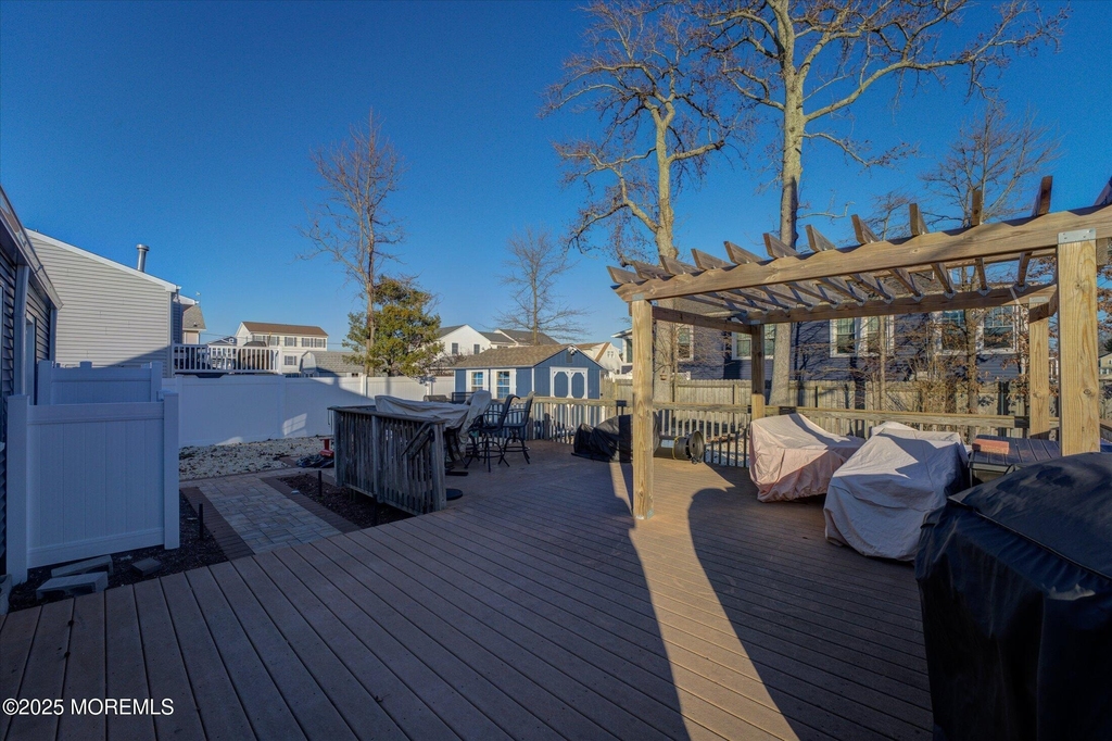 515 Stone Harbor Avenue - Photo 15