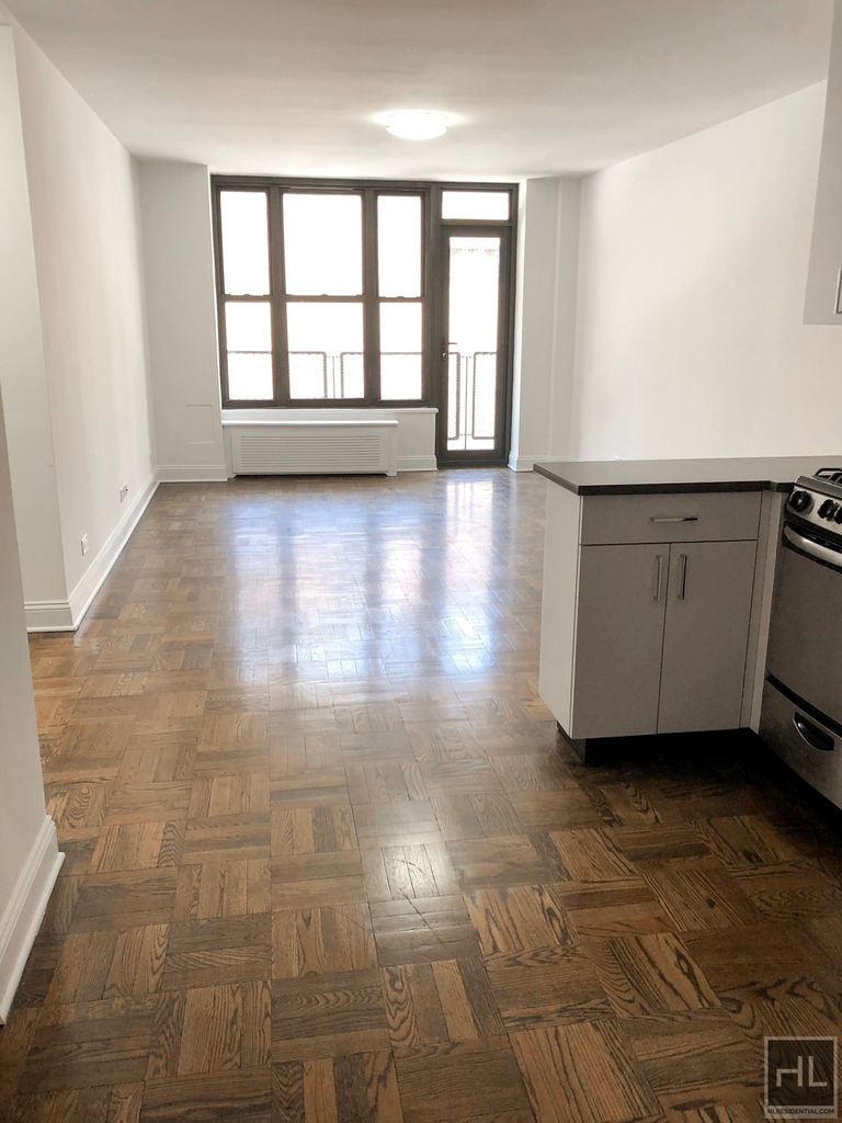 East 35 Street - Photo 0