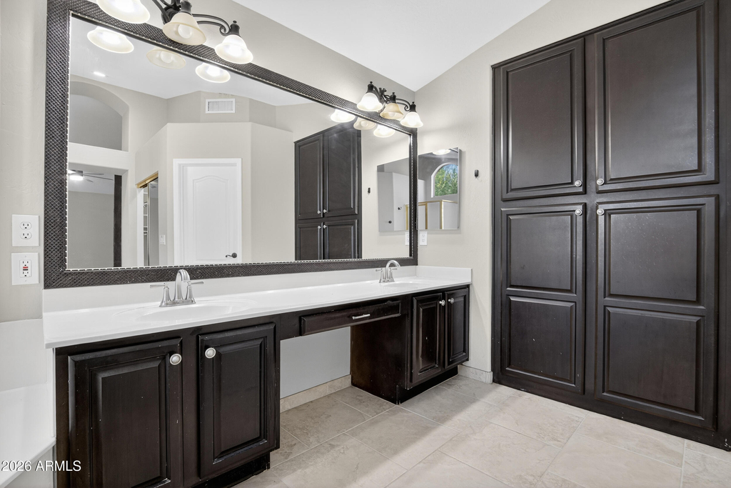 4302 E Mossman Road - Photo 36