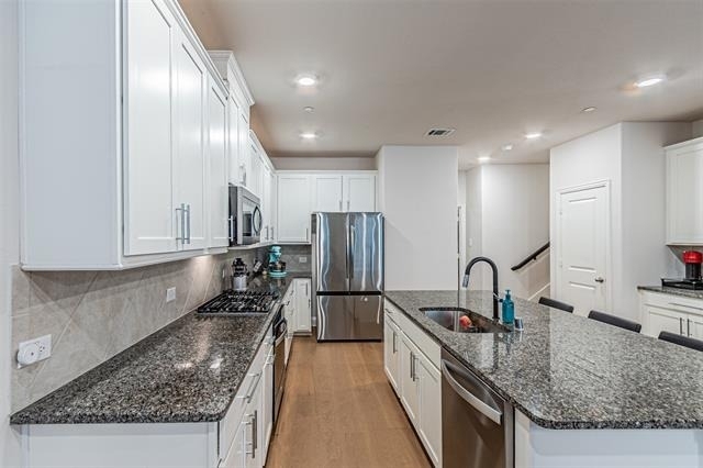 3521 Treasure Drive - Photo 2