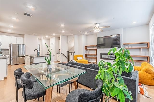 3521 Treasure Drive - Photo 9