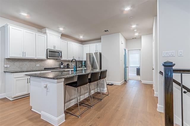 3521 Treasure Drive - Photo 3