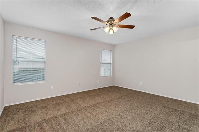 2152 Laughlin Road - Photo 12