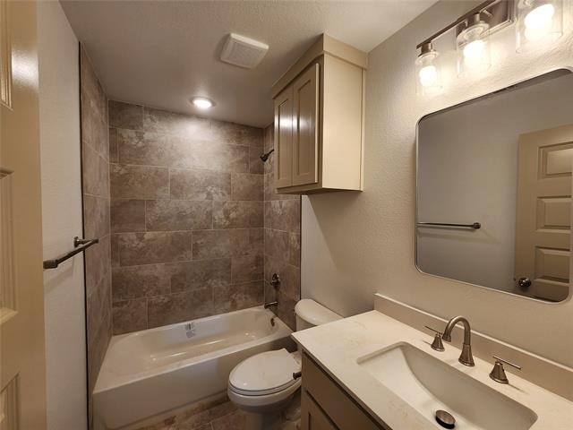 211 Trinity Street - Photo 9