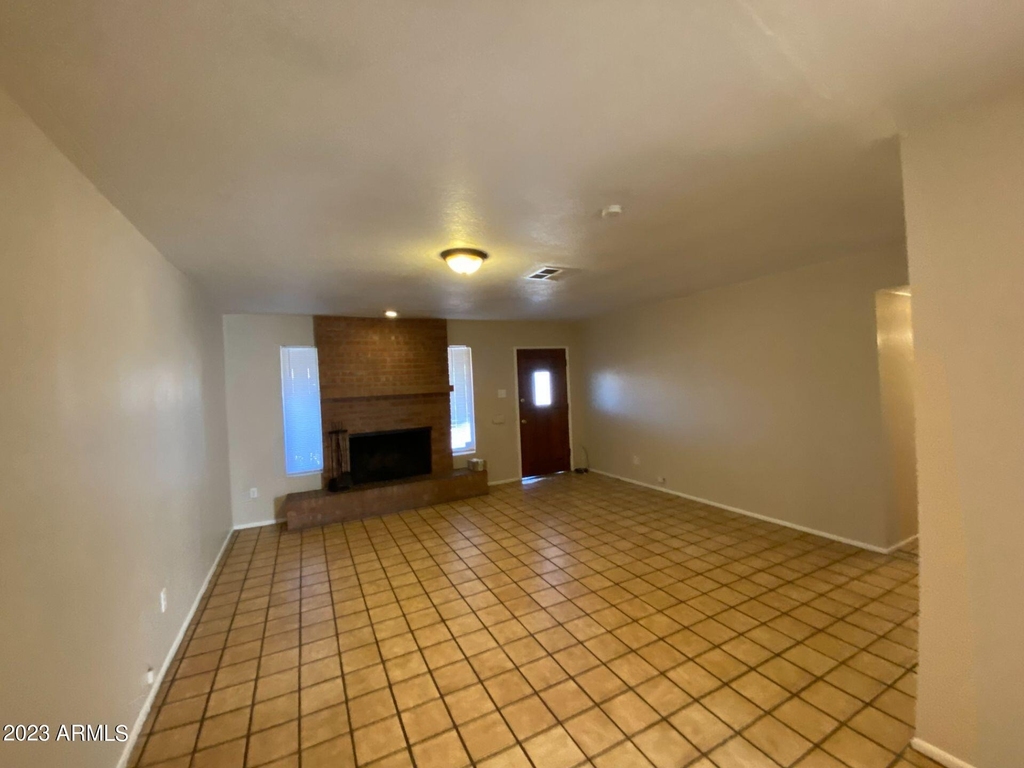 4251 W Keim Drive - Photo 3