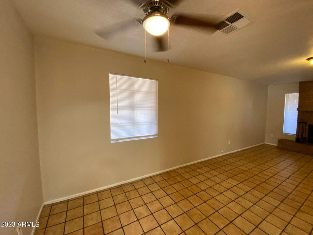 4251 W Keim Drive - Photo 6