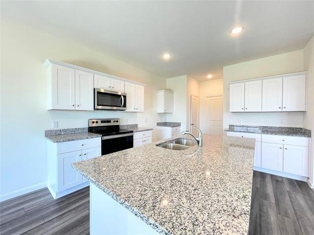 1702 Chapel Hill Lane - Photo 7