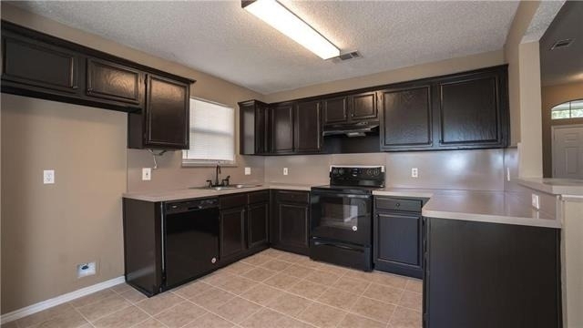 1512 Manitoba Lane - Photo 5