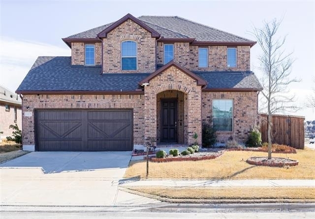412 Christie Crossing - Photo 0