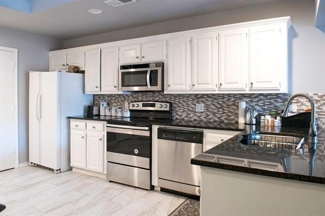 1100 Wimbledon Lane - Photo 1