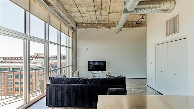1001 Belleview Street - Photo 4