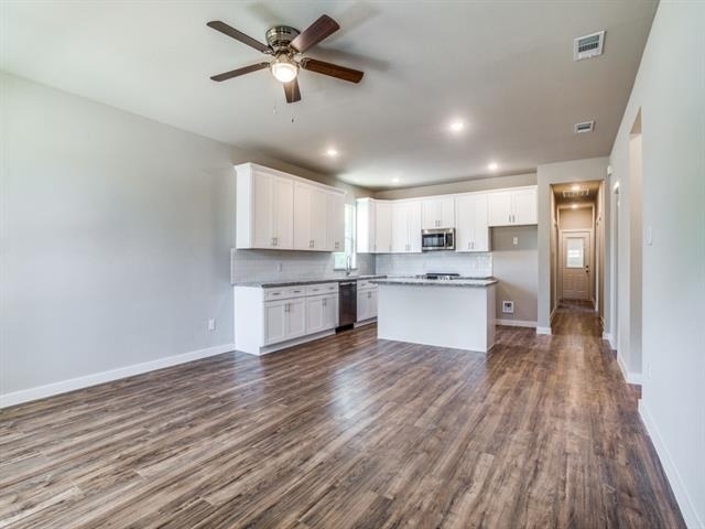3306 Cedar Street - Photo 2