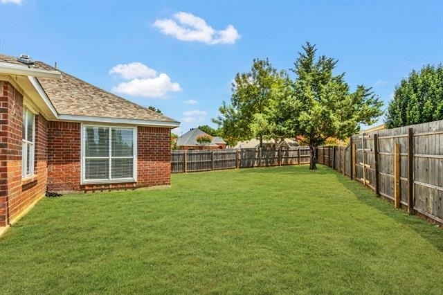 2140 Teal Court - Photo 1