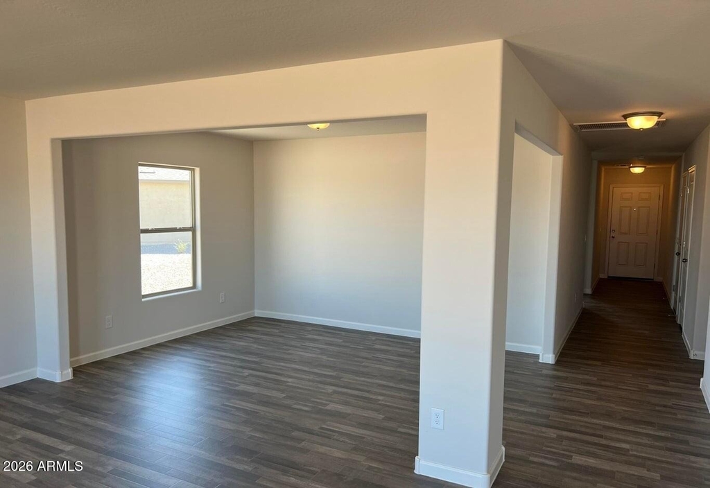 241 S Apache Avenue - Photo 10