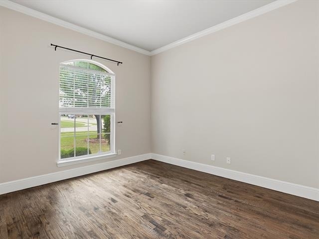 1621 Lakemere Drive - Photo 11