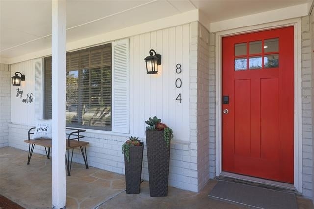 804 Ridgefield Drive - Photo 4