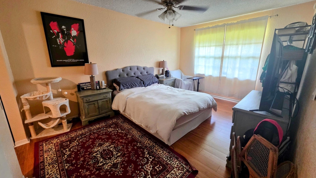 1301 Nw 12th Avenue - Photo 11
