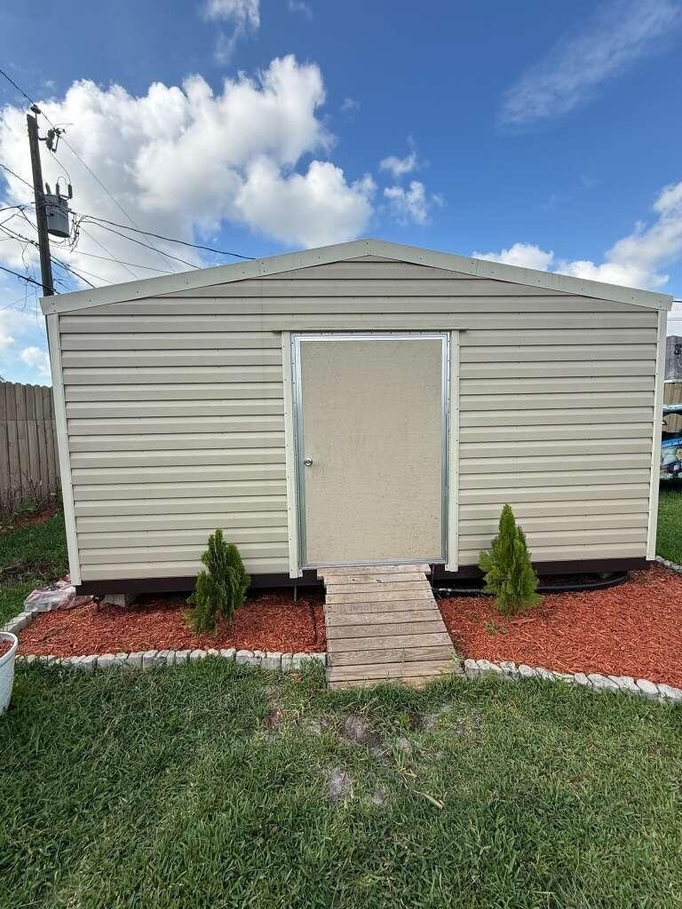 349 Nw Hibiscus Street - Photo 22