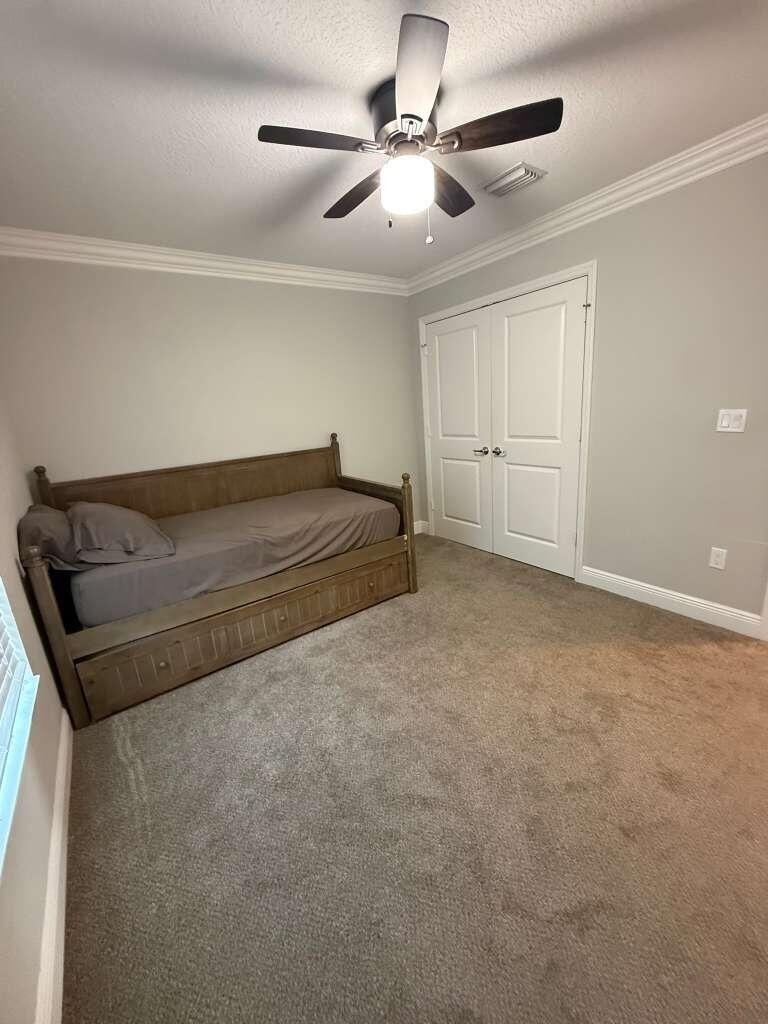 349 Nw Hibiscus Street - Photo 6