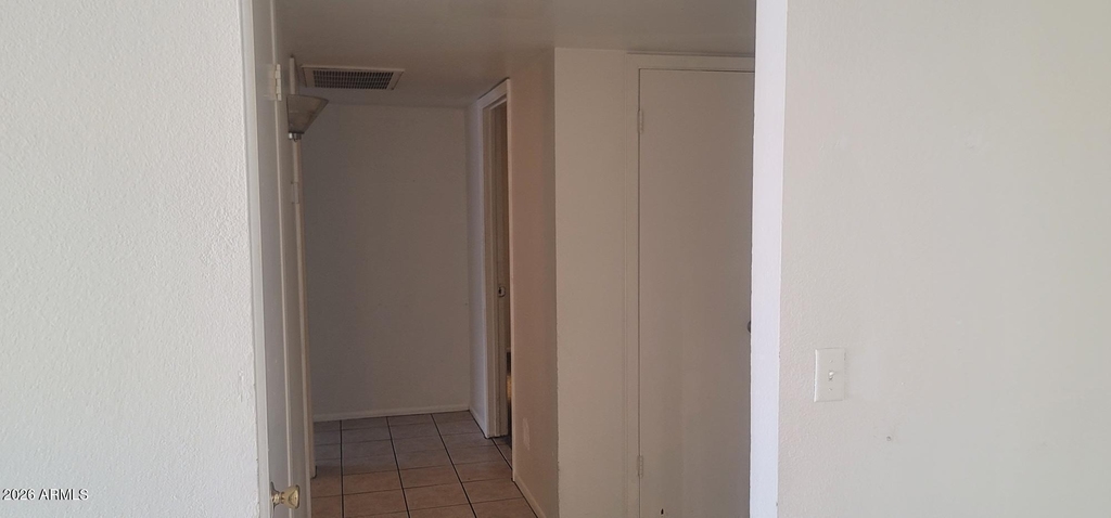 15601 N 27 Street - Photo 10