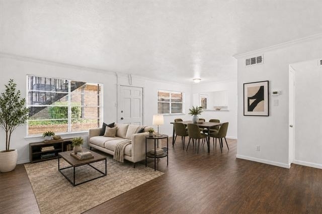 7929 Royal Lane - Photo 1