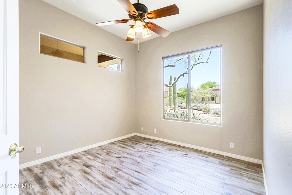 34106 N 66th Way - Photo 24