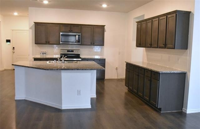 111 Real Quiet Lane - Photo 2