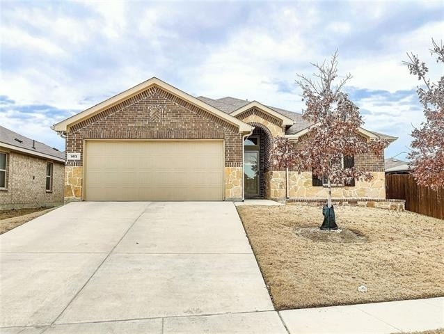 1413 Trumpet Drive - Photo 0