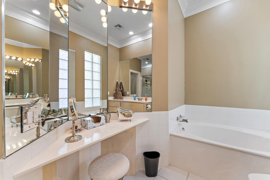 8485 Se Palm Hammock Lane - Photo 26