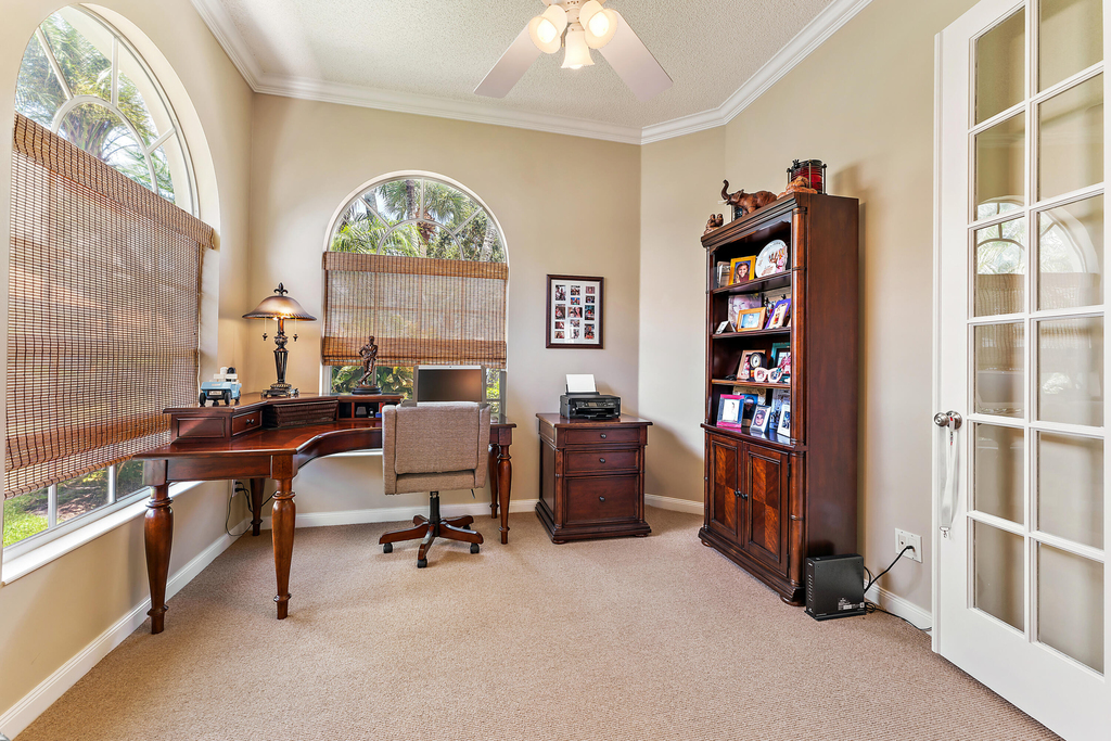 8485 Se Palm Hammock Lane - Photo 7
