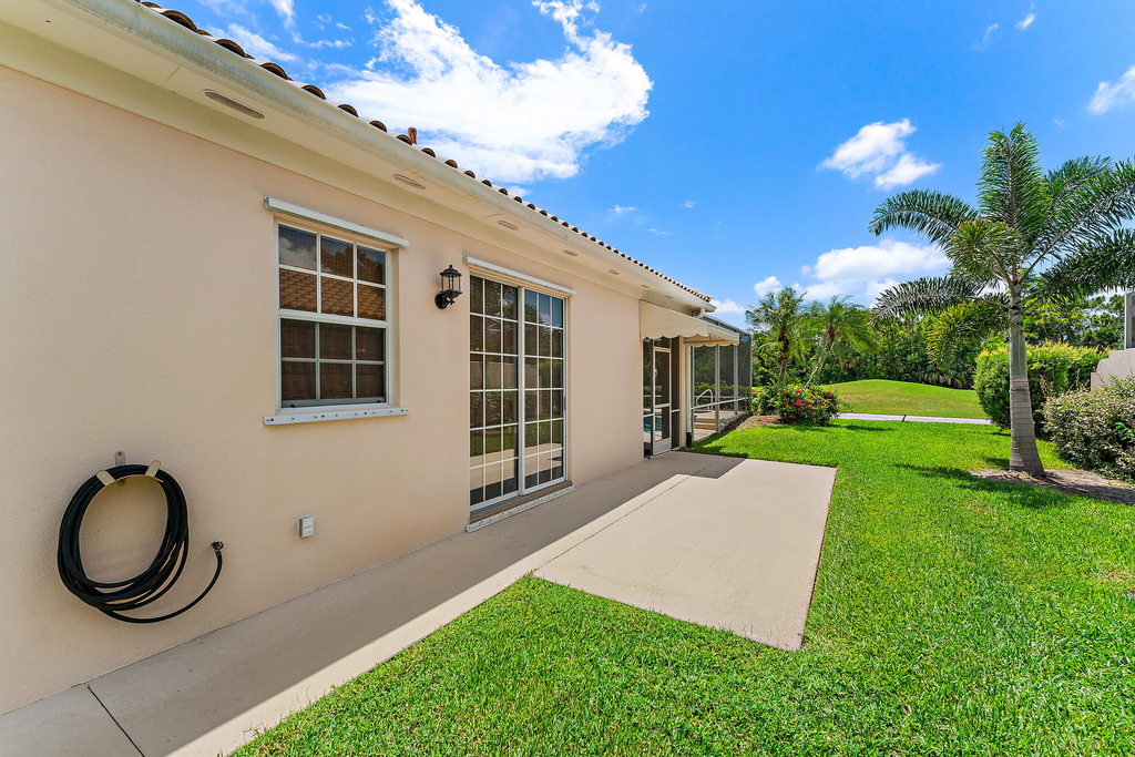 8485 Se Palm Hammock Lane - Photo 41