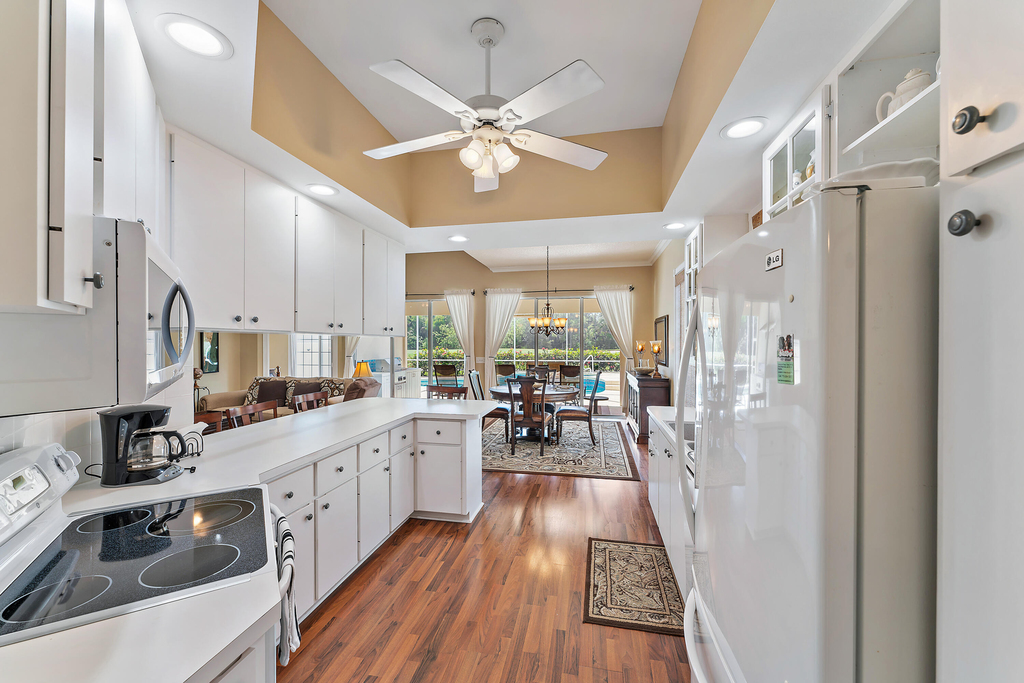 8485 Se Palm Hammock Lane - Photo 8