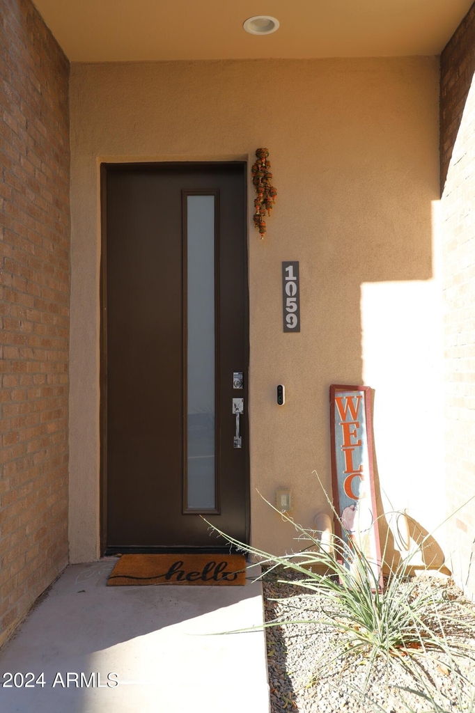 901 S Smith Road - Photo 3